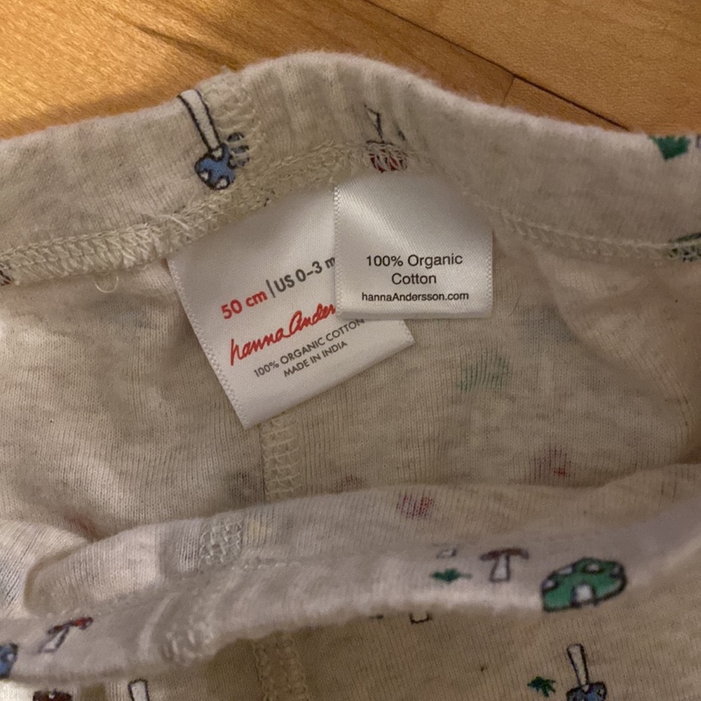 Hanna Andersson heathered oatmeal mushroom onesie and pant set 0-3 mo organic - Picture 3 of 5